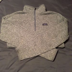 Half zip pull over